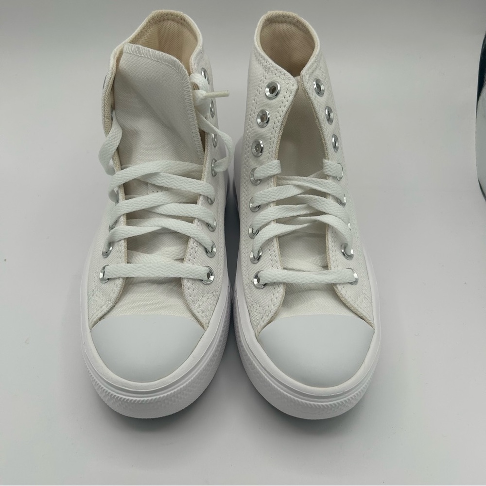 New Women’s Converse All Star Chuck Taylor White 5.5 US - Picture 7 of 16
